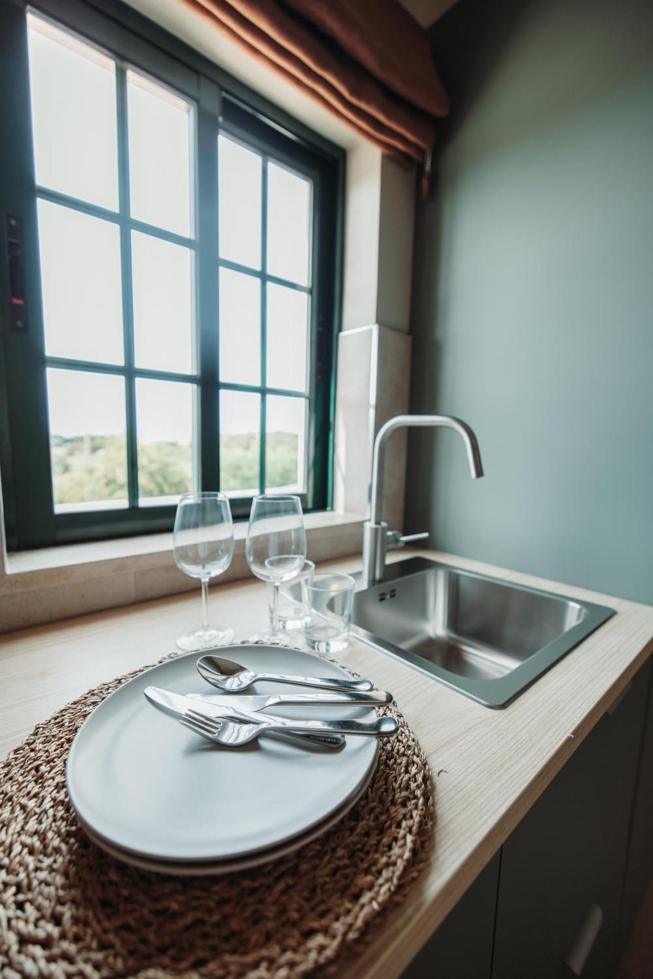 Casa Velha Apartments - Adults Friendly アルブフェイラ エクステリア 写真
