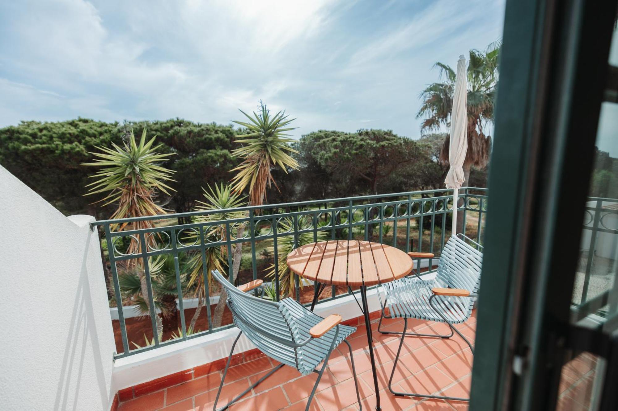 Casa Velha Apartments - Adults Friendly アルブフェイラ エクステリア 写真